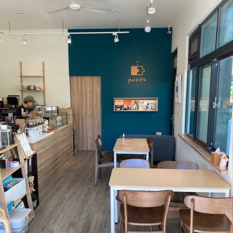 《近桃園高鐵》咖啡店吧台人員