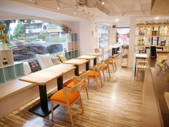 豐滿早午餐小南門店徵內外場pt