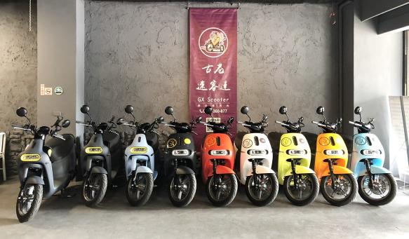 Gogoro機車出租 門市人員