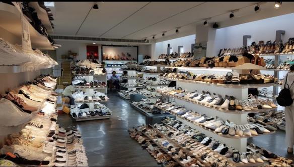 西門町鞋店平日徵早班工讀，晚班工讀，假日工讀