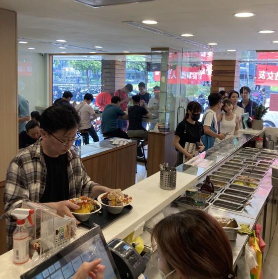 冰品店計時人員