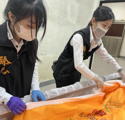 告別式打工人員