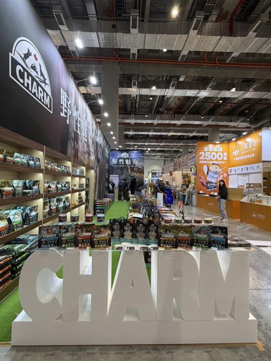 臺中寵物展工讀生(業績獎金另計)