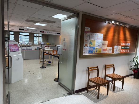 桃園區 週一到週五 假日需排班 簽證行政人員 新中旅快簽-桃園台胞證直營中心