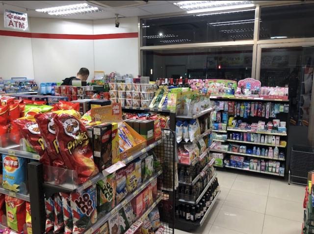 統一超商 門市早晚夜班（泰山區)