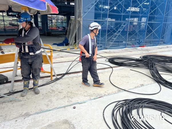 中和區徵點工 無經驗可 月44000起 需有勞工體檢跟職安六小時做滿全額補