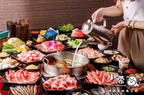🍲小蒙牛大里店🍲平日晚班 外場服務人員