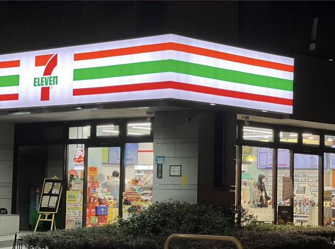 統一超商（華夏門市）