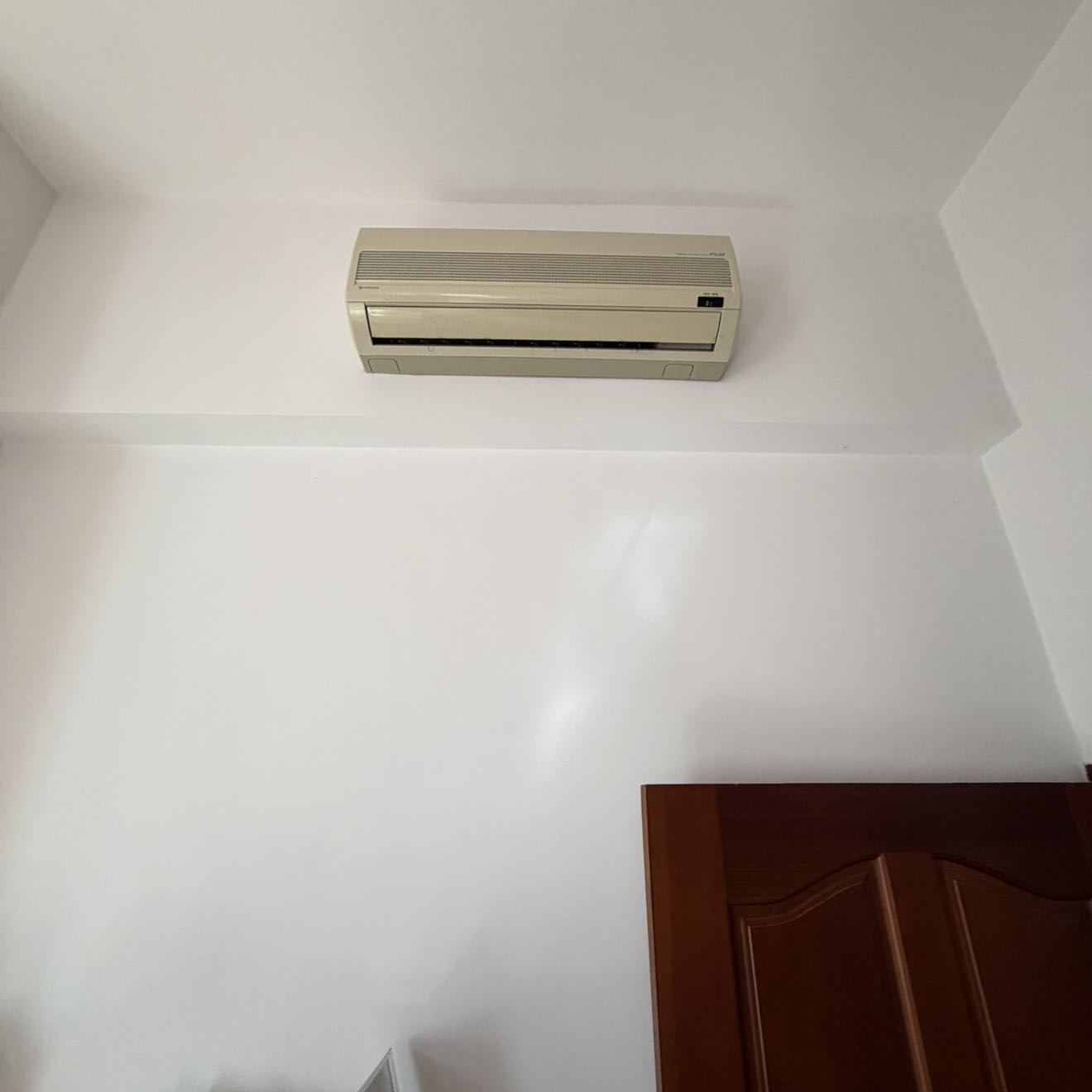 空調公司/領隊7.5w、技師6.5w、半技5.5w