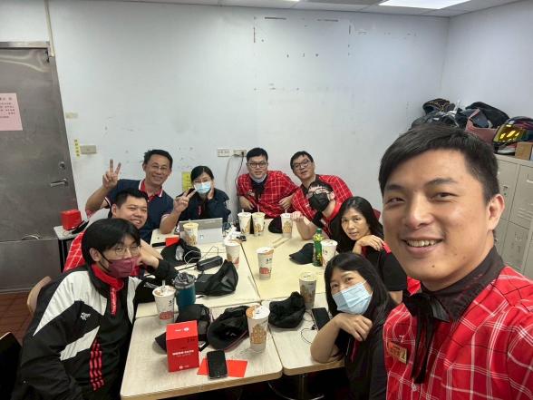 中班人員-🐔肯德基🐔天母中山-★彈性周排班★-"$196-$201"
