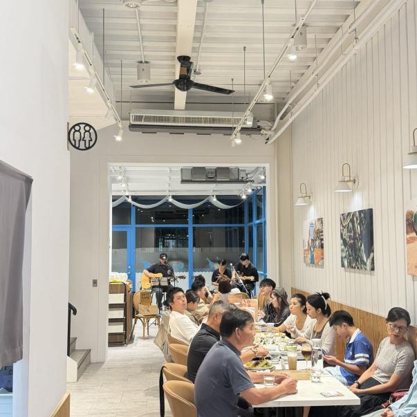 連鎖全日型咖啡廳工讀生