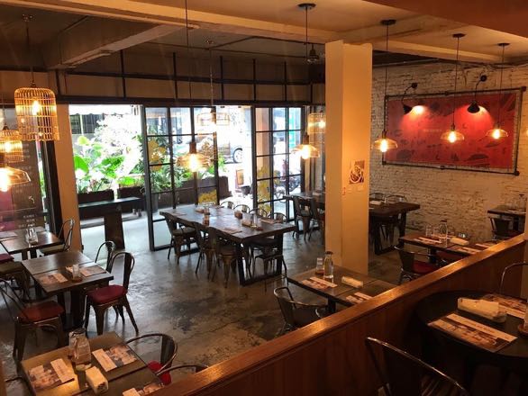 台中西區 昨日花卷跨界好食餐廳 外場兼職