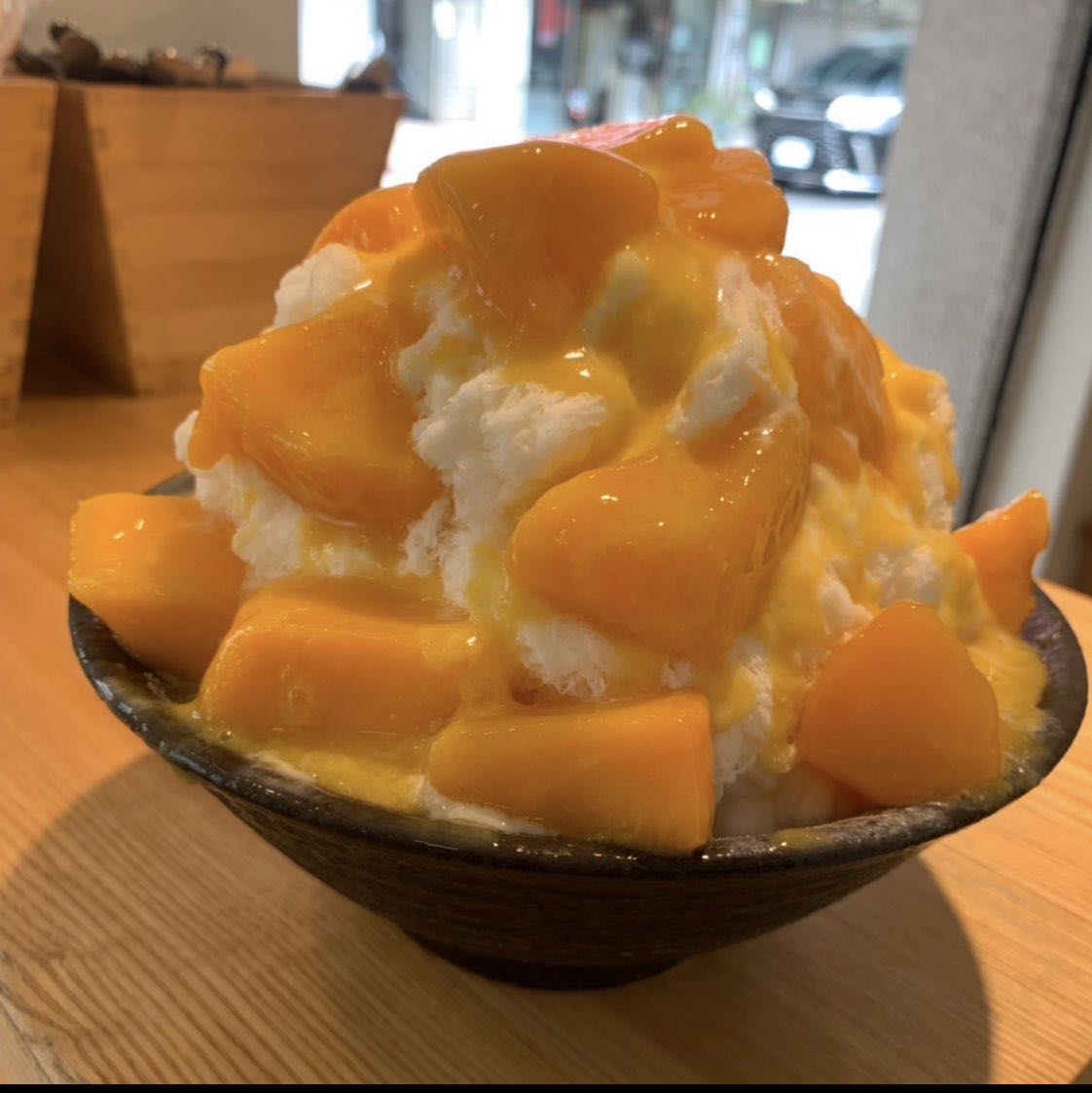 雪人兄弟⛄️誠徵工讀生  有冰品／飲料店經驗者，起薪從優！