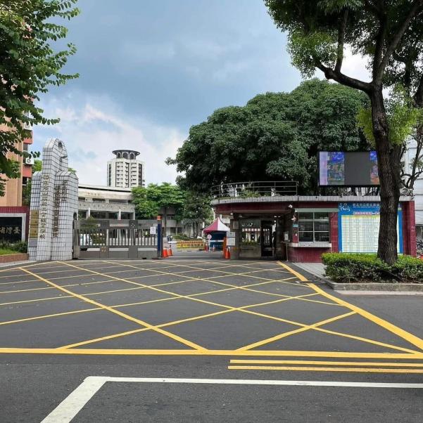 學校早餐店徵吐司人員