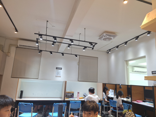 補習班助教老師