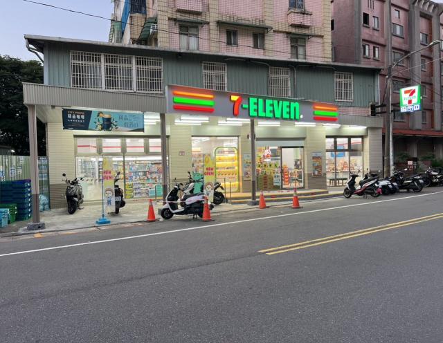 門市晚班（統一超商7-11喜福門市）