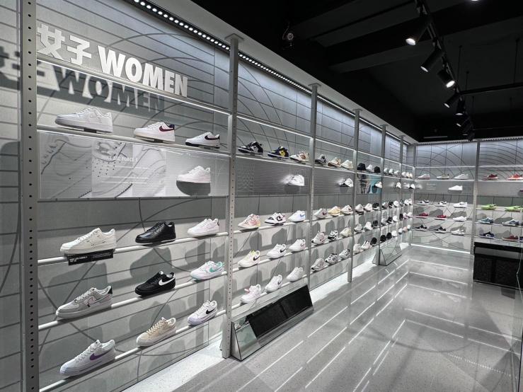NIKE 士林夜市 晚班工讀