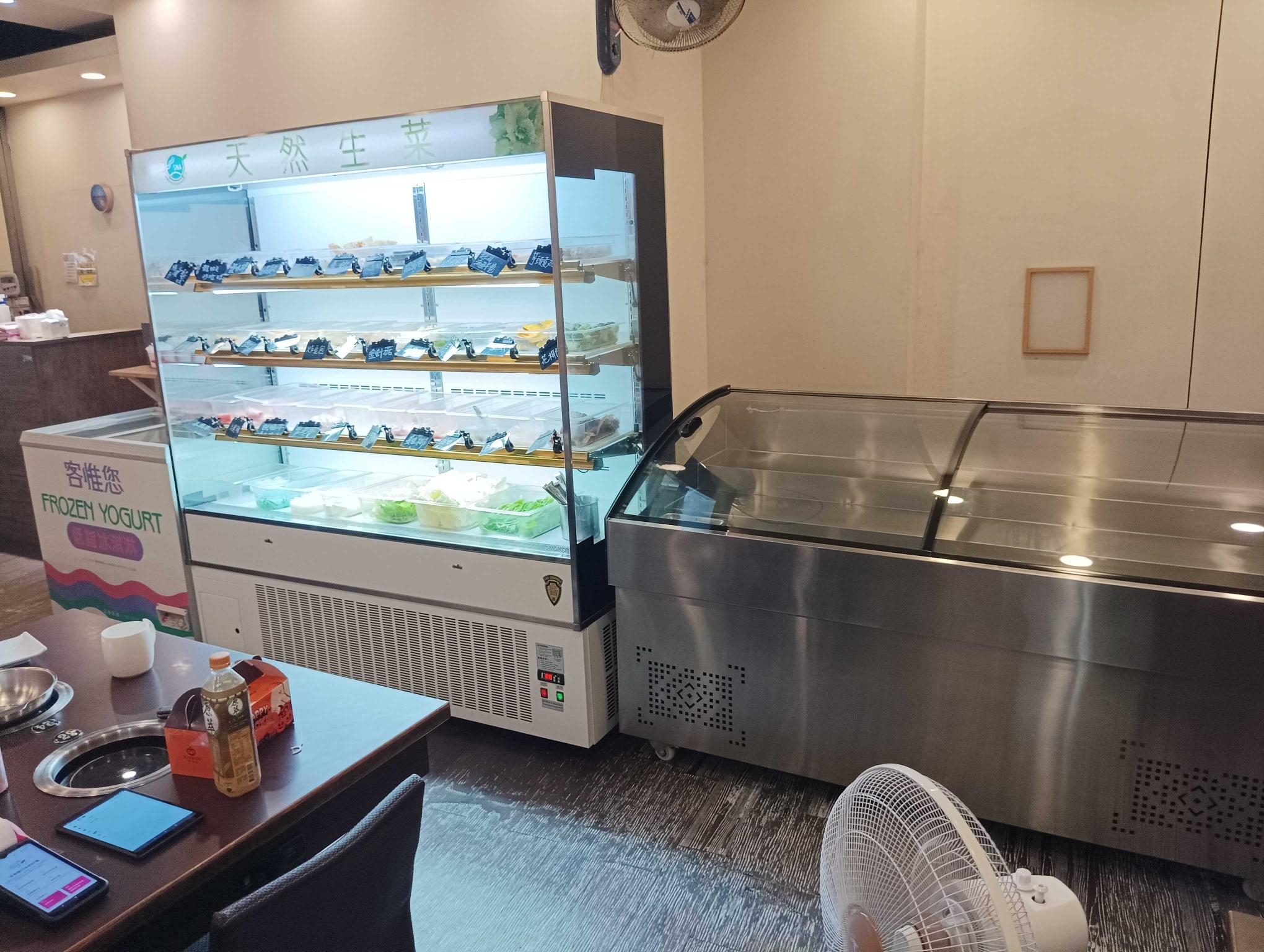吃到飽火鍋店尋找計時工作夥伴